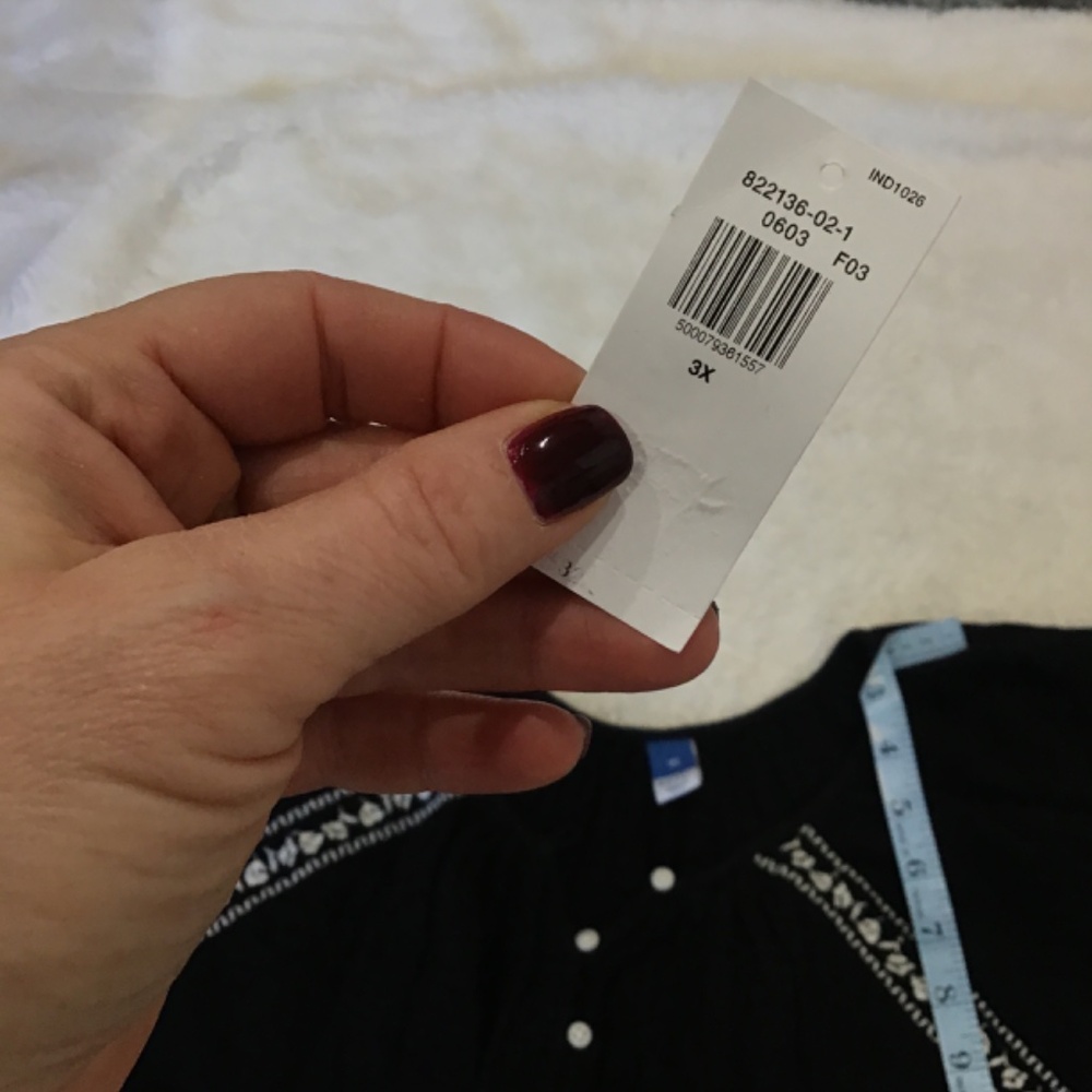 NWT Old Navy Women Size 3X Black Flutter Sleeve Embroidered Swing Blouse Boho - Picture 13 of 13